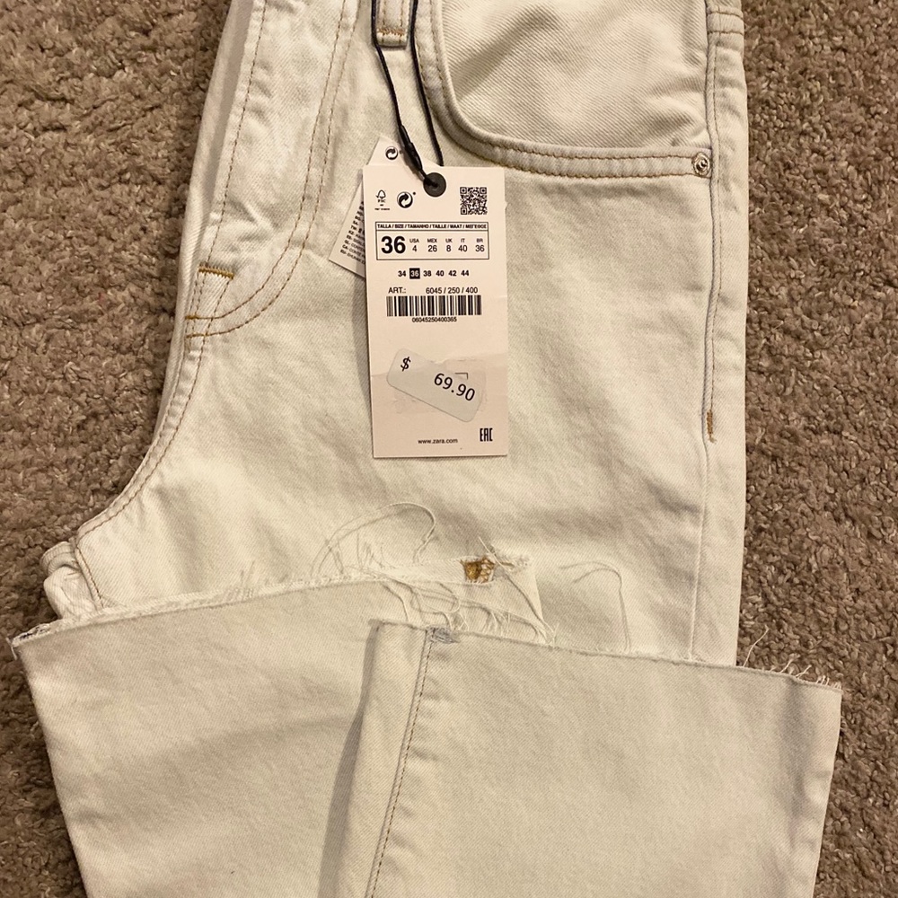 Women’s Zara Size 4 Slim Fit High Rise Jeans